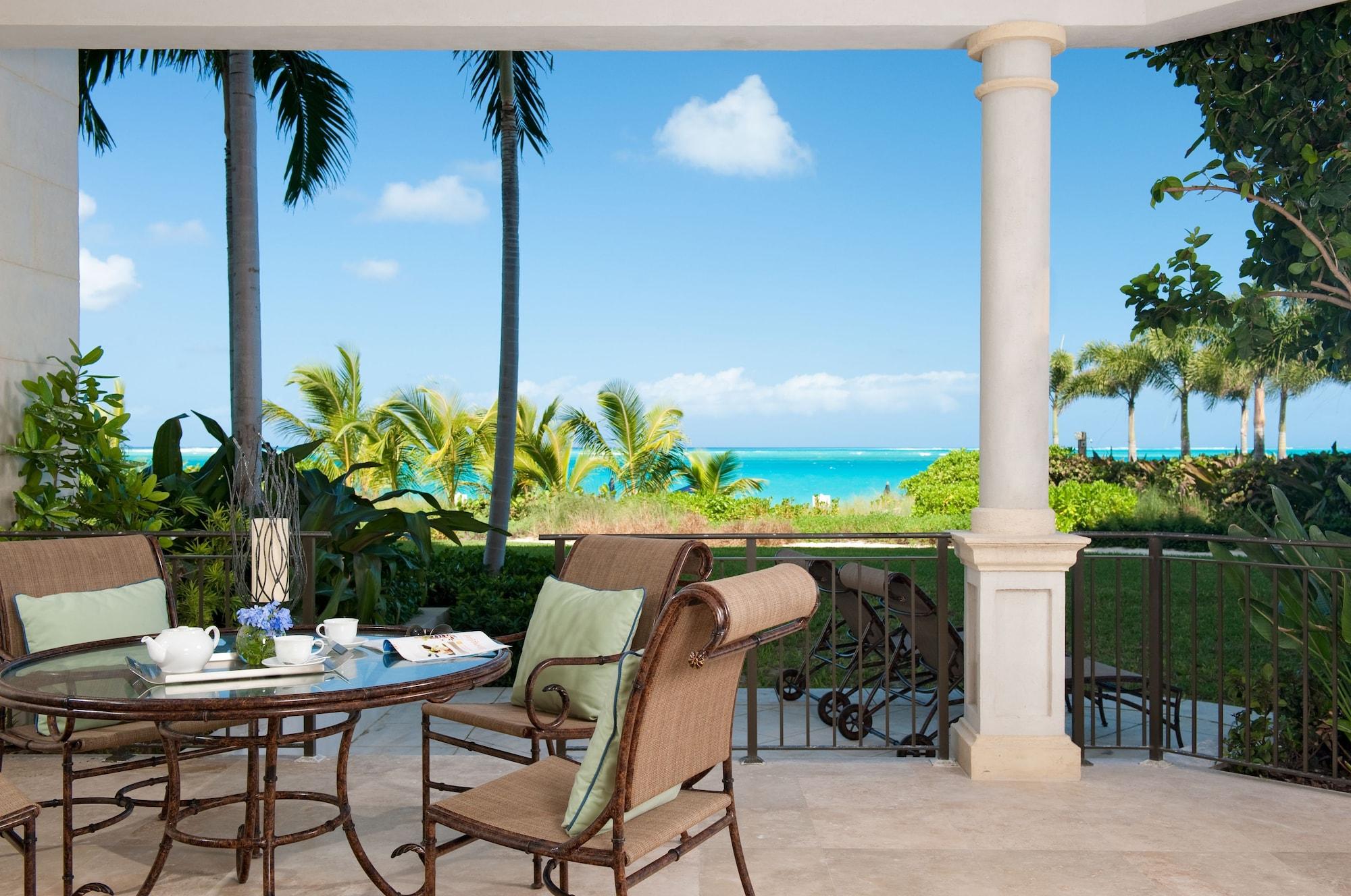The Regent Grand Hotel Grace Bay Exterior photo