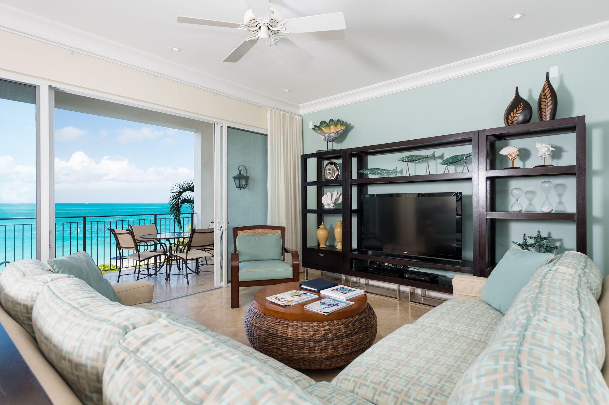 The Regent Grand Hotel Grace Bay Exterior photo
