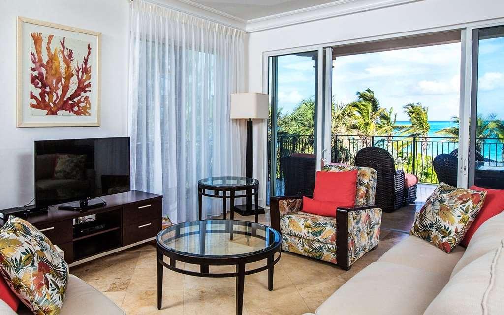 The Regent Grand Hotel Grace Bay Exterior photo