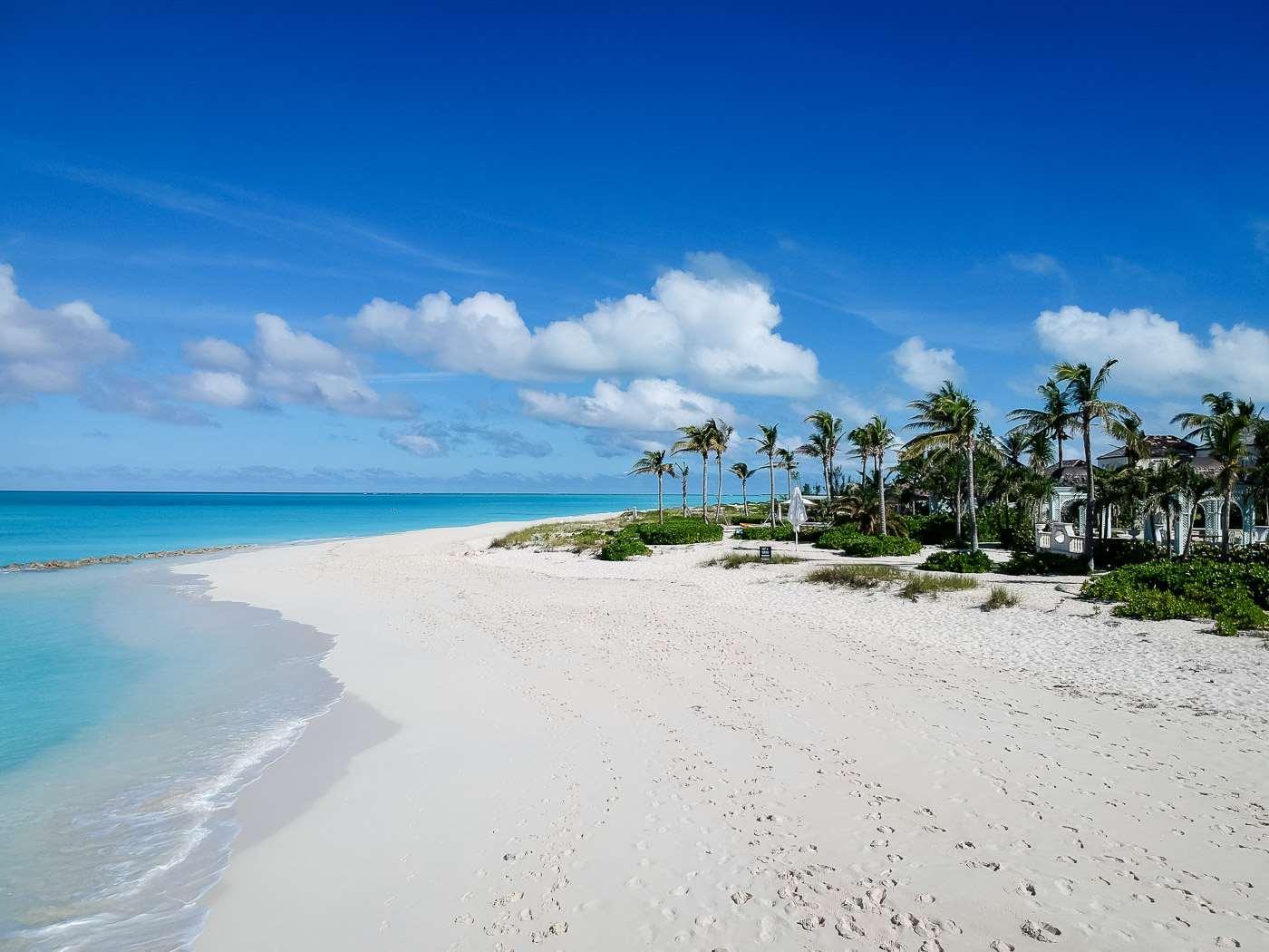 The Regent Grand Hotel Grace Bay Exterior photo