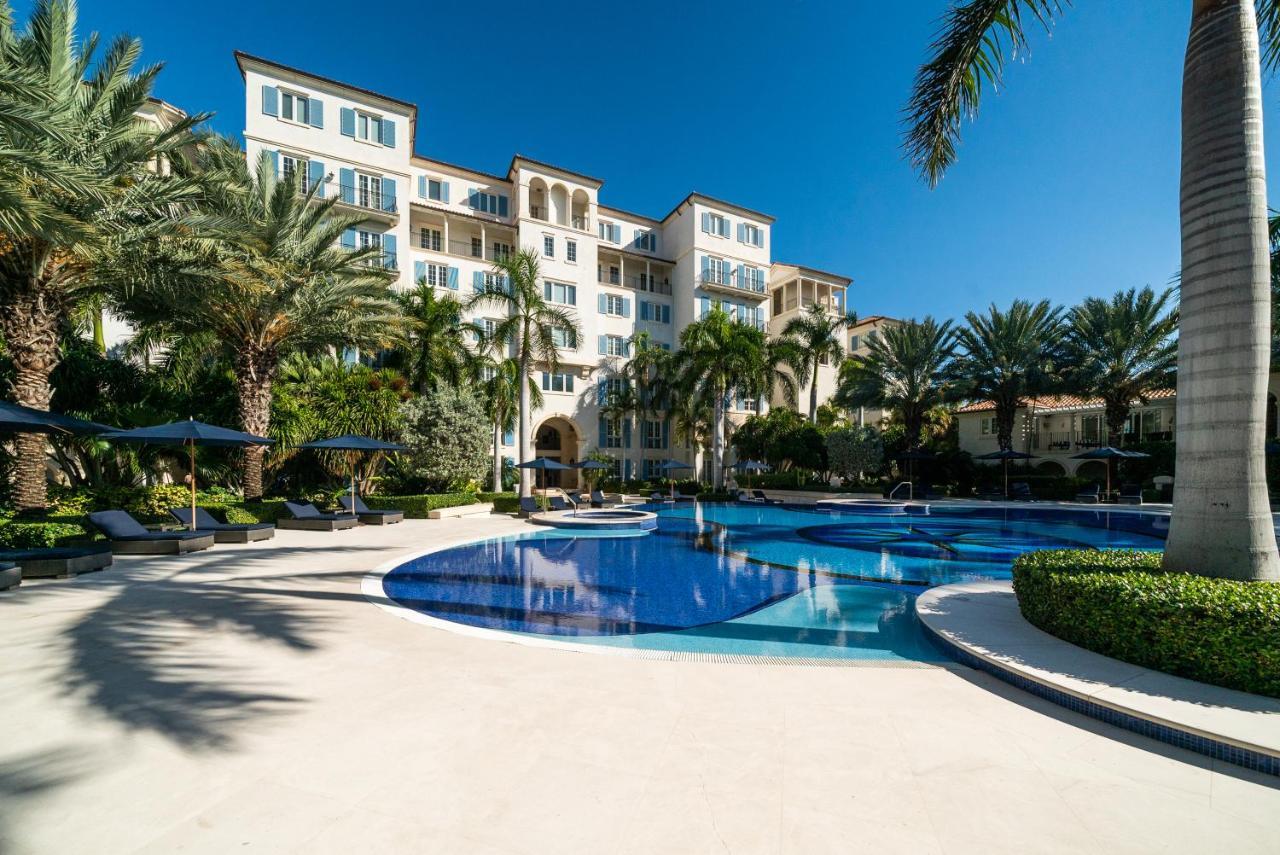 The Regent Grand Hotel Grace Bay Exterior photo