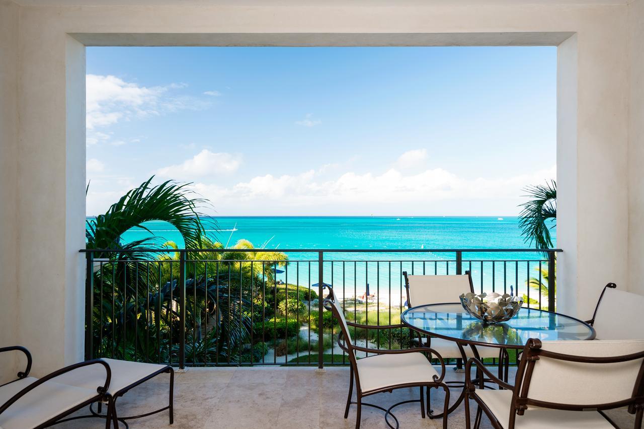 The Regent Grand Hotel Grace Bay Exterior photo